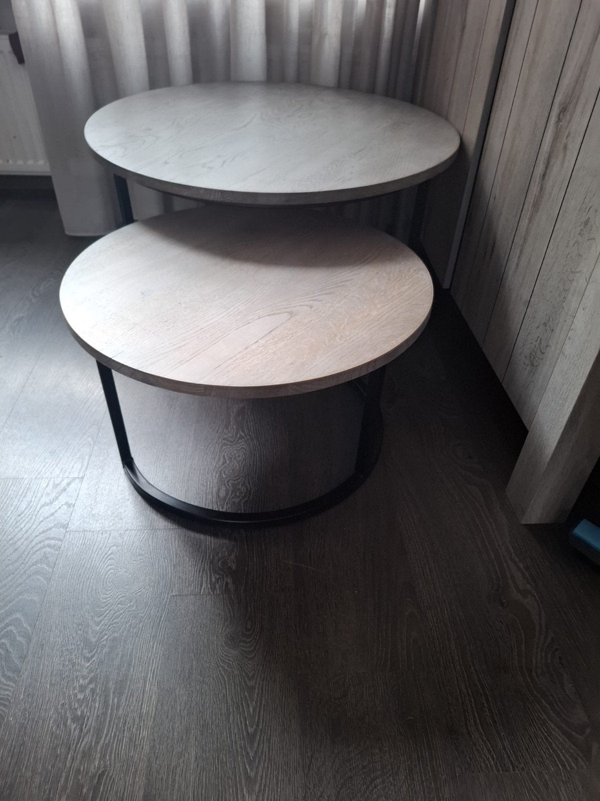 Set van 2 ronde salontafels - Hout en Metaal, Huis en Inrichting, Gebruikt, Rond, 55 tot 75 cm, Hout