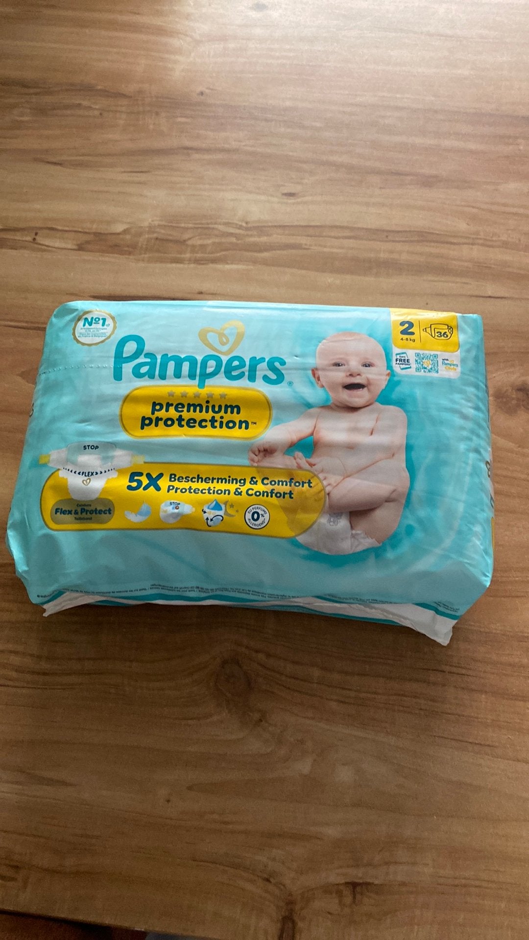Pampers maat 2 nieuw, Ophalen of Verzenden, Nieuw