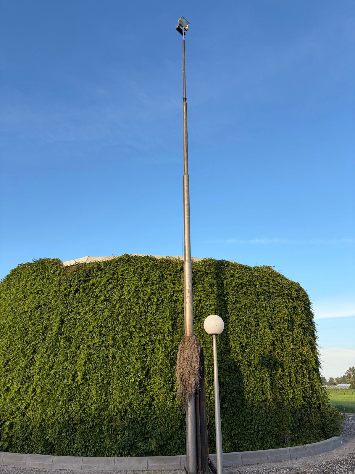 Lichtmast 19m kantelbaar met verstelbare schijnrichting, Ophalen, Gebruikt, Overige typen, Aluminium