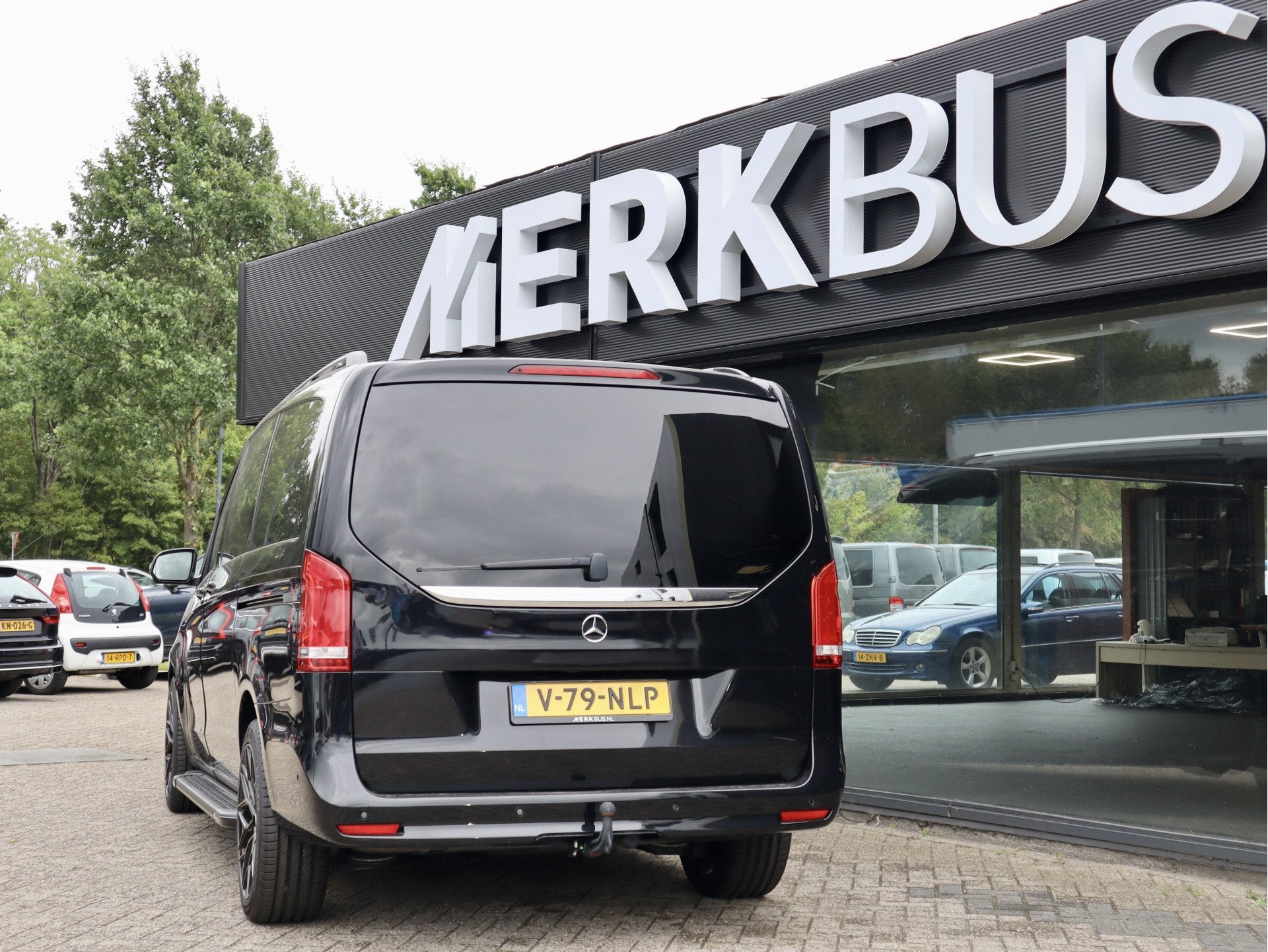 Mercedes-Benz V-Klasse 250D AUTMAAT LANG LUXE DUBBELE CABINE, 1987 kg, Achterwielaandrijving, Gebruikt, Euro 6