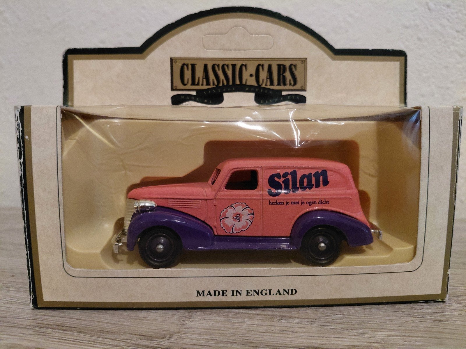 'Silan' 1939 Chevrolet Panel Van, Overige merken, Auto, Verzenden, 1:32 tot 1:50