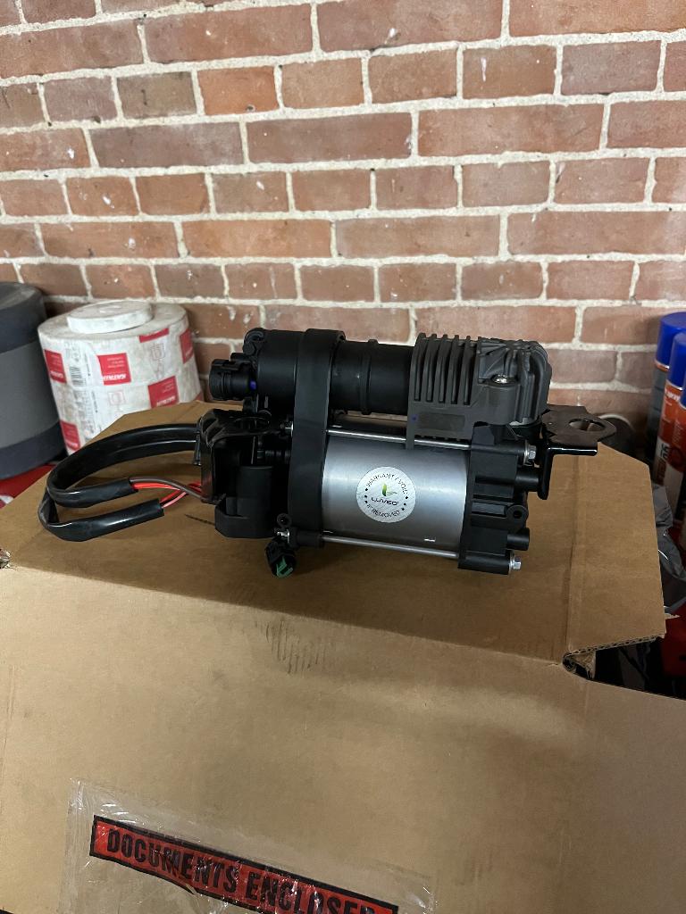 Dodge Ram 1500 Luchtvering Compressor |, Ophalen, Nieuw, Universele onderdelen