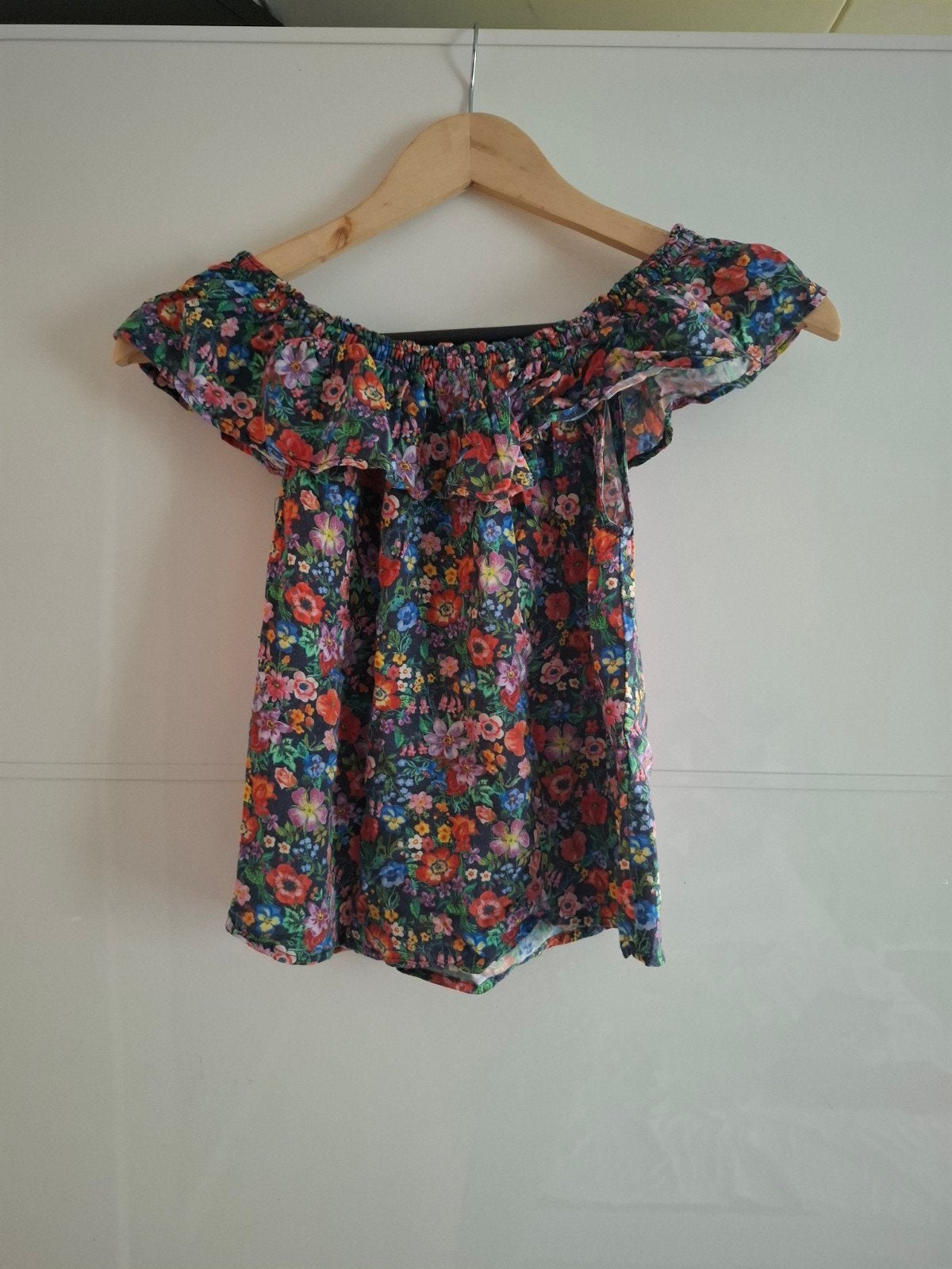 Kleurrijke Off-Shoulder Top met Bloemenprint – Maat 152, Kinderen en Baby's, Kinderkleding | Maat 152, Meisje, H&M, Ophalen of Verzenden
