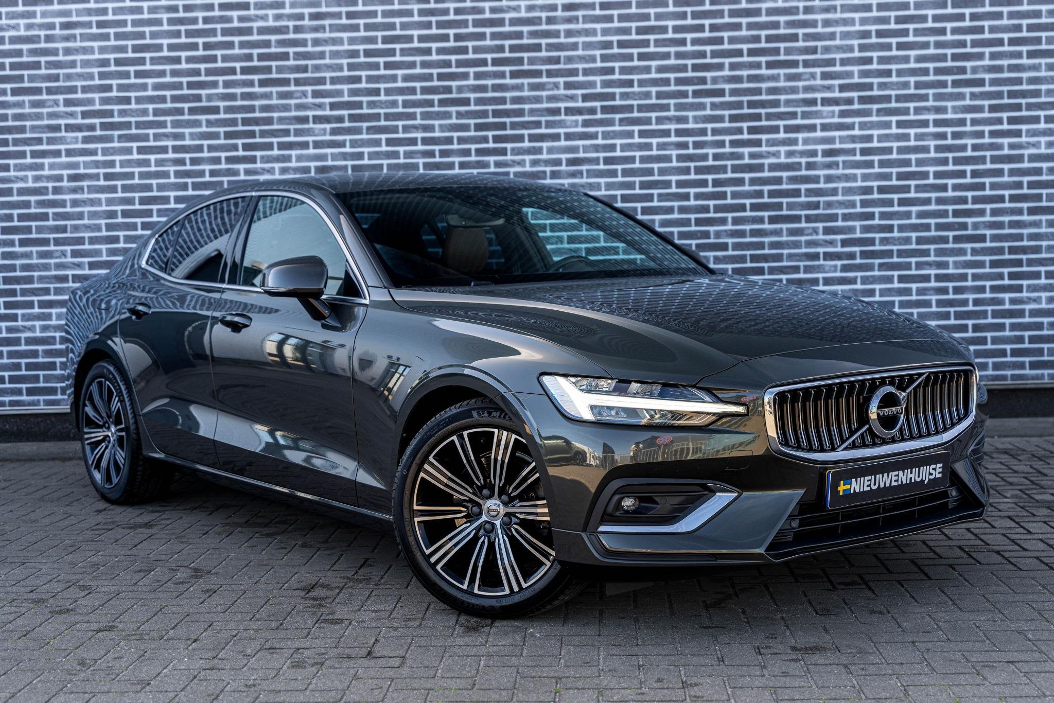 Volvo S60 2.0 B3 Inscription | Lederen Bekleding | Stoelverw, Auto's, 12 maanden, 15 km/l, Euro 6, 4 cilinders