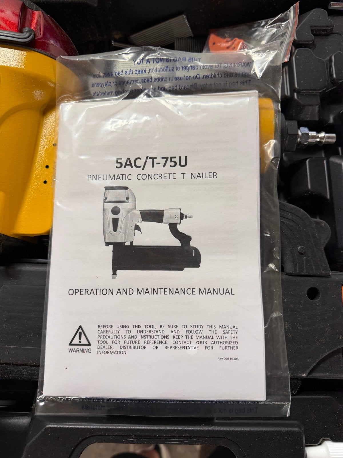 Union 5AC/T-75U Pneumatische Beton Tacker, Ophalen, Zo goed als nieuw, Tacker/nietmachine, Overige merken