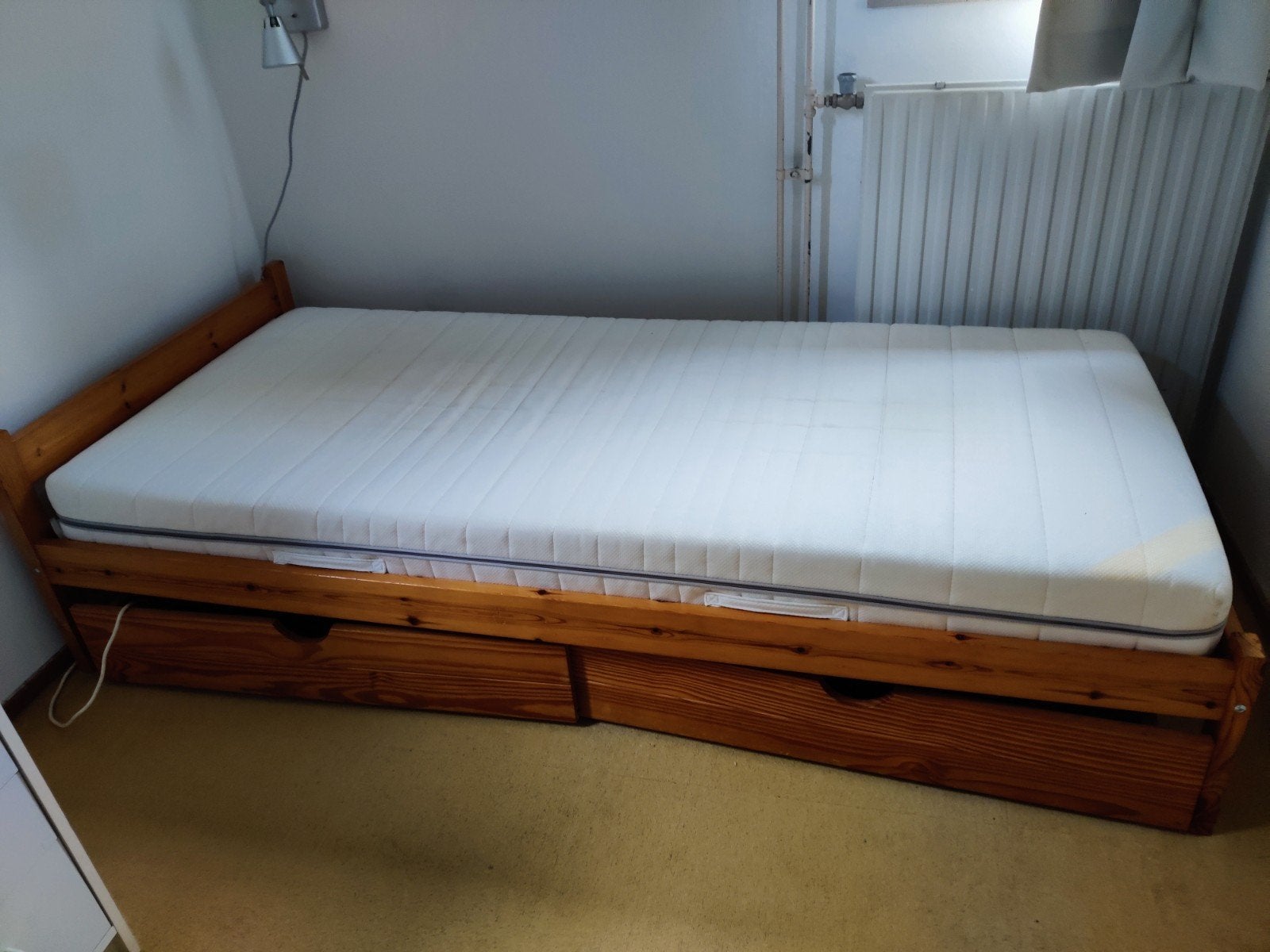 Eenpersoonsbed met lades en matras - Hout, Ophalen, Gebruikt, 90 cm, Eenpersoons
