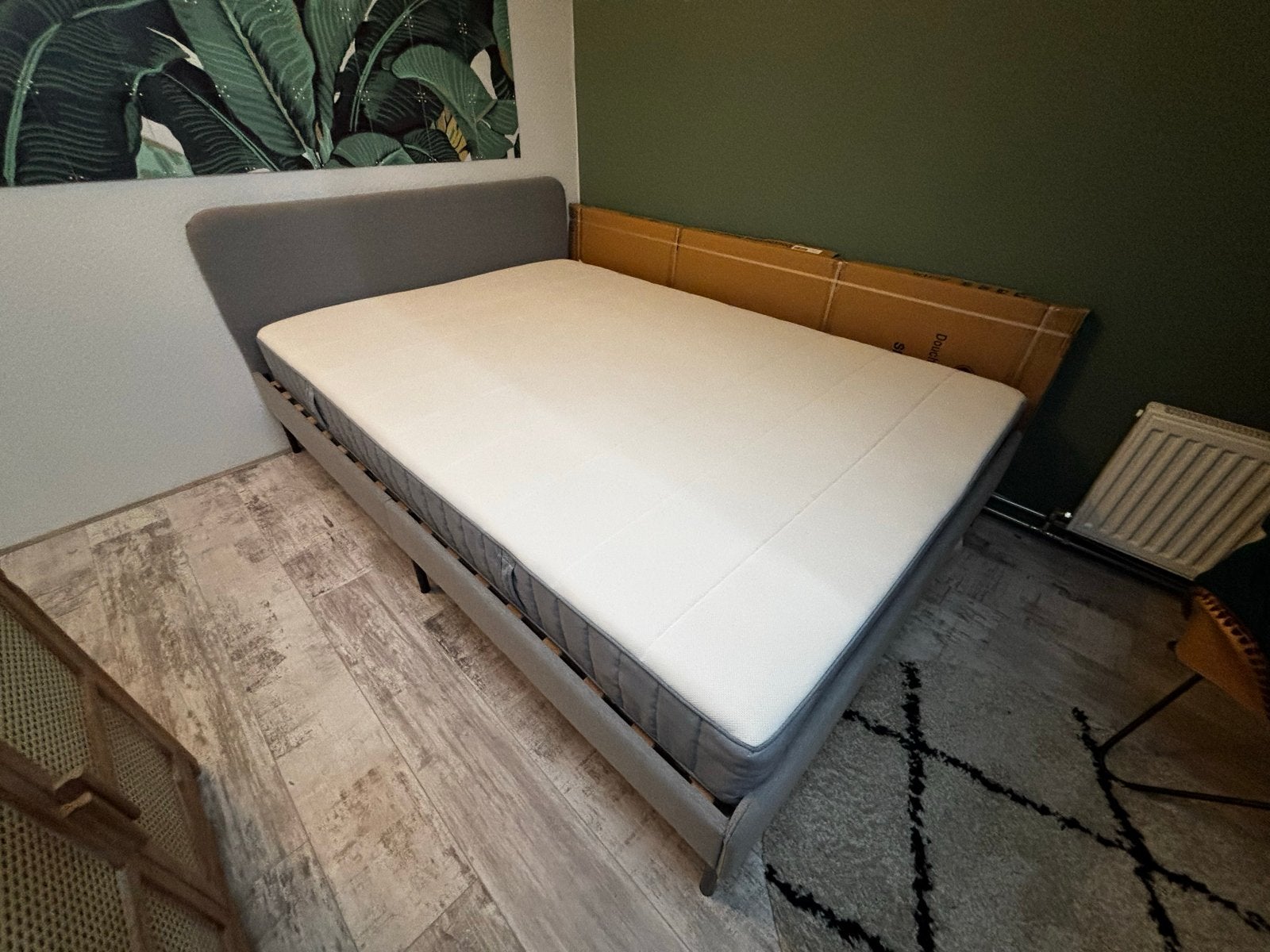 IKEA Slattum bed inclusief binnenveringsmatras, Ophalen, 140 cm, Zo goed als nieuw, Twijfelaar
