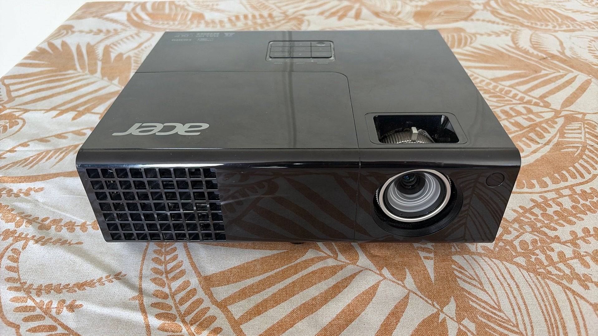 Acer projector P1500, Gebruikt, Ophalen of Verzenden, DLP, Full HD (1080)