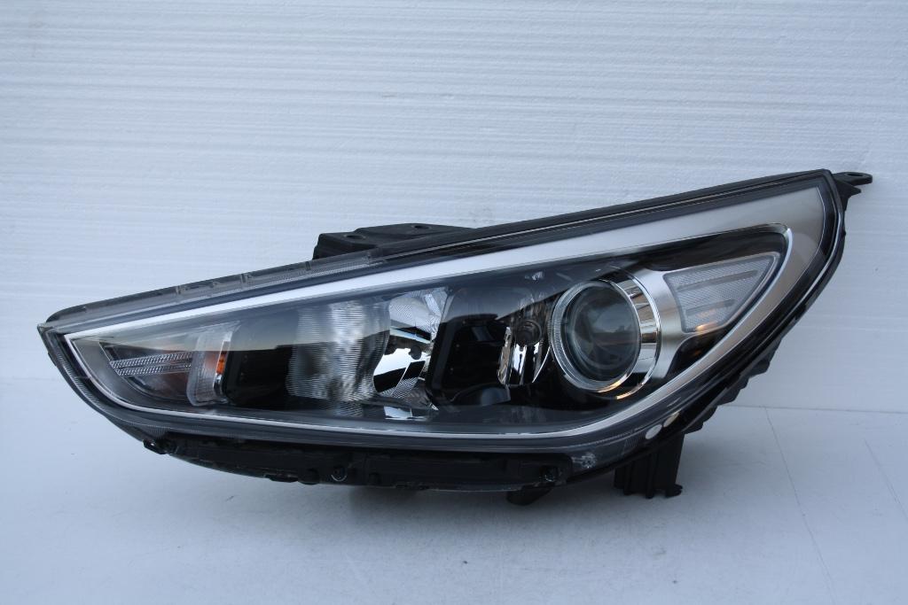 Koplamp Hyundai i30 links 4020 Origineel ! Kras, Auto-onderdelen, Verlichting, Hyundai, Gebruikt, Ophalen of Verzenden