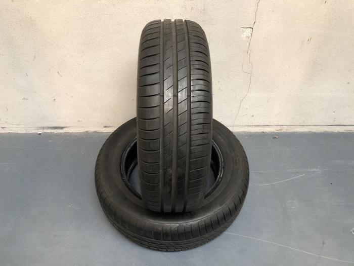 Bandenset van een Volkswagen Polo, Gebruikt, -, -, Ophalen of Verzenden