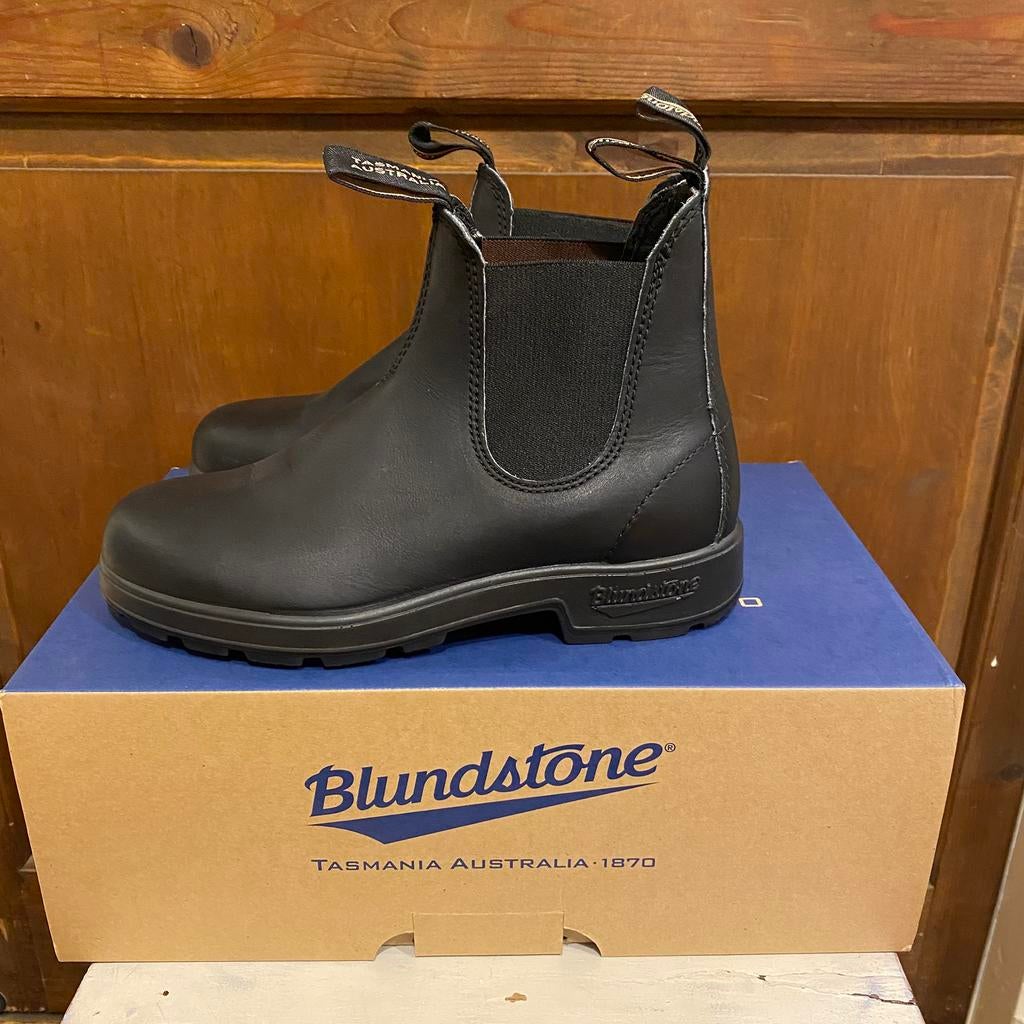 Blundstone 510 zwart maat 4,5 Nieuw, Kleding | Dames, Schoenen, Zwart, Nieuw, Ophalen of Verzenden, Sneakers of Gympen