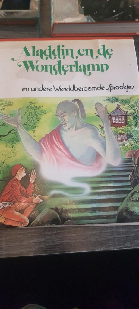 Aladdin en de Wonderlamp - Wereldberoemde Sprookjes, Boeken, Sprookjes en Fabels, Gelezen, Ophalen of Verzenden