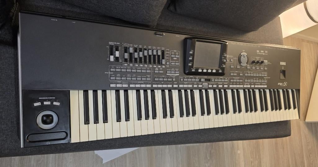 Korg PA3X 76, Muziek en Instrumenten, Keyboards, Ophalen, Zo goed als nieuw, 76 toetsen, Korg