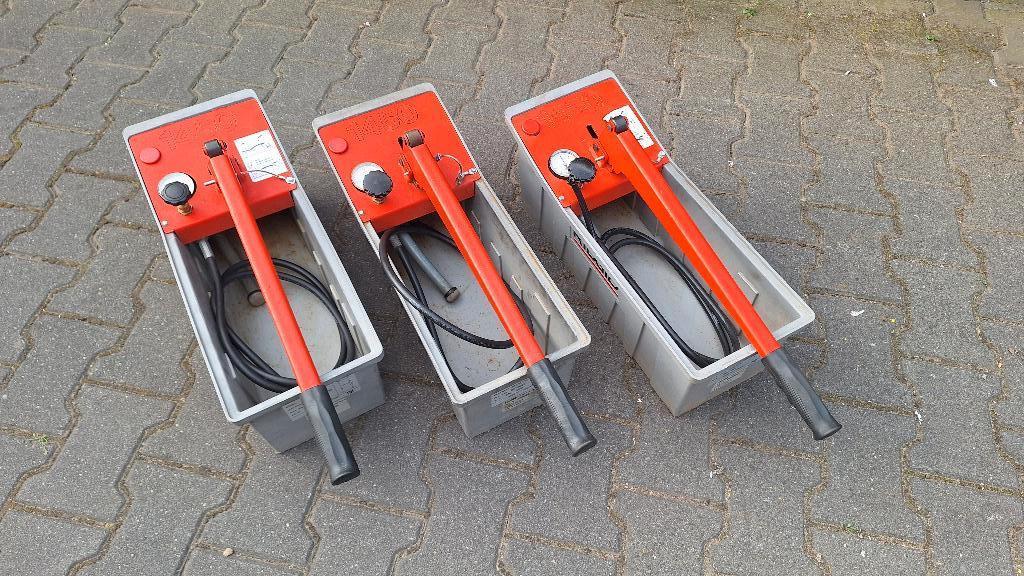 Nog 2x Ridgid 1450 Pomp Druktestpomp Hydraulisch, Doe-het-zelf en Verbouw, Gereedschap | Handgereedschap, ., Ophalen of Verzenden