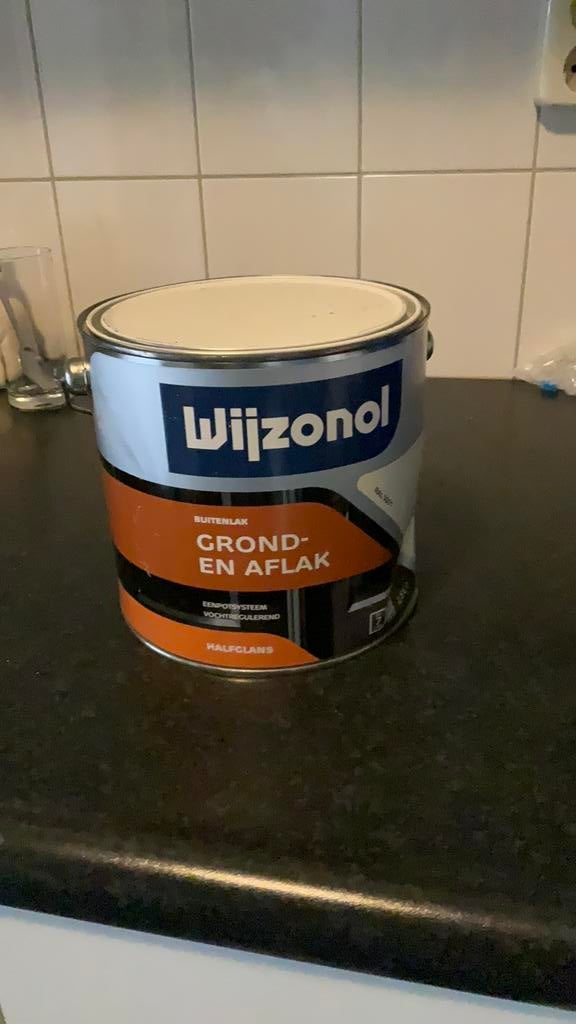 Wyzonol  2,5 l. grond en aflak  halfglans 9001. 45 euro. Nw, Ophalen of Verzenden, Nieuw, Wit