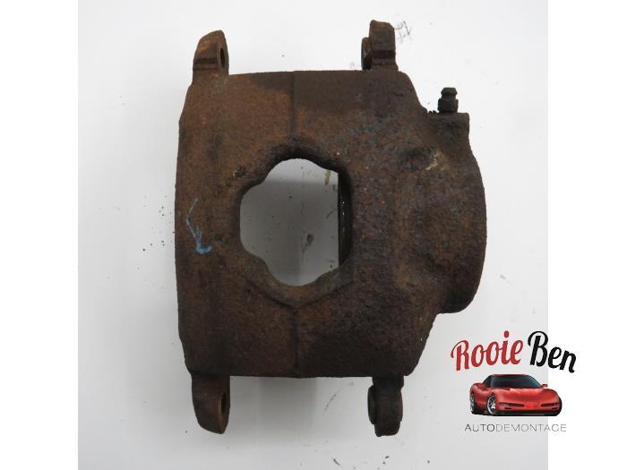 Remklauw (Tang) links-voor van een Chevrolet Chevy, Auto-onderdelen, Remmen en Aandrijving, Chevrolet, Gebruikt, 3 maanden garantie