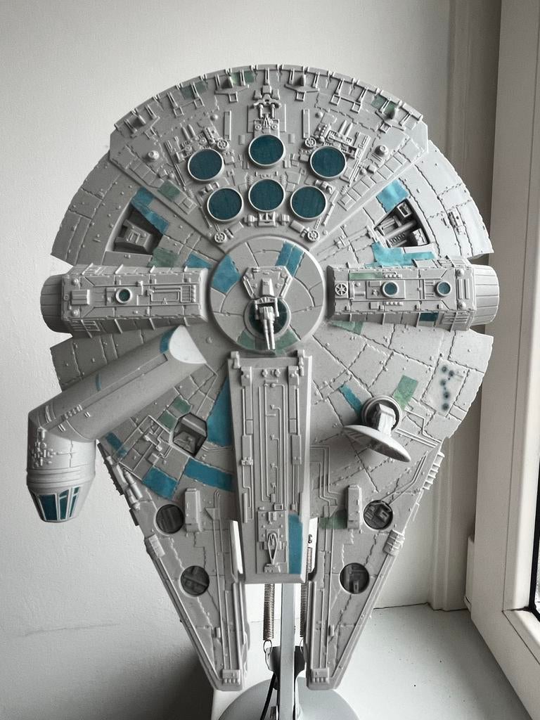 Millennium Falcon Bureaulamp - Star Wars Fan!, Ophalen of Verzenden, Zo goed als nieuw, Kunststof, Minder dan 100 cm