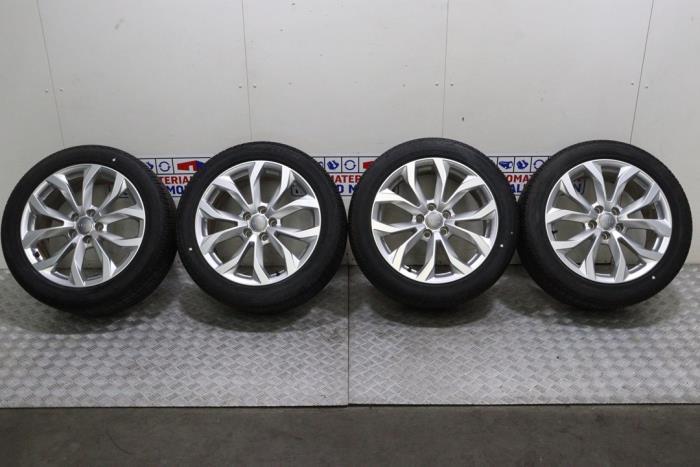 Sportvelgenset + banden van een Audi A6 (A6 11-), Auto-onderdelen, 12 maanden garantie, Gebruikt, -, -