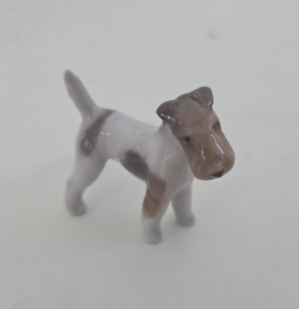 Royal Copenhagen Fox Terrier 3170 beeldje, Z, Ophalen of Verzenden, Zo goed als nieuw, Beeldje(s)