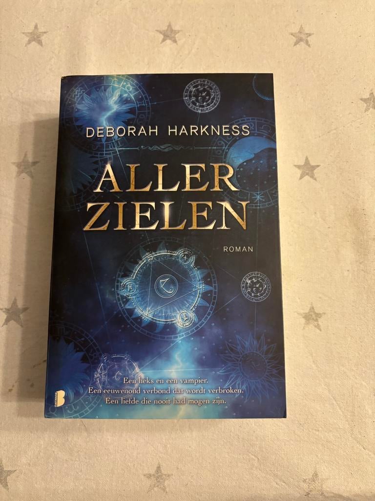 Aller Zielen - Deborah Harkness (Roman) softcover 2011!, Boeken, Ophalen of Verzenden, Gelezen