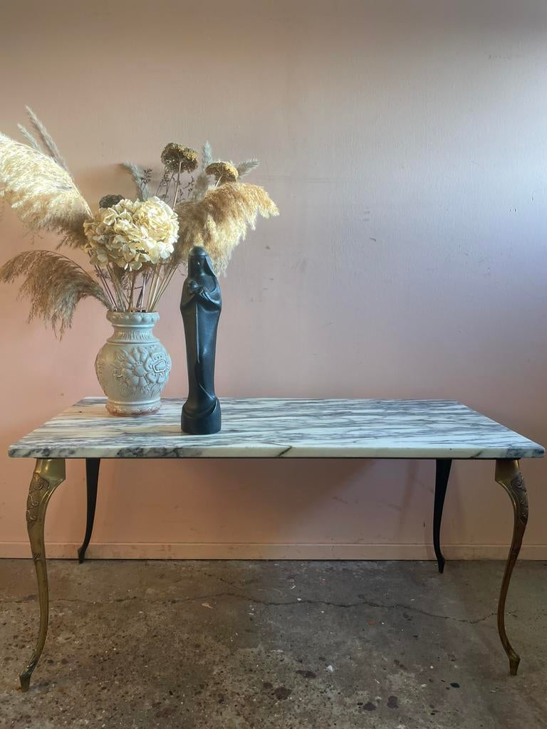 Vintage salontafel met messing poten en marmeren blad, Ophalen, Minder dan 50 cm, Gebruikt, 50 tot 100 cm