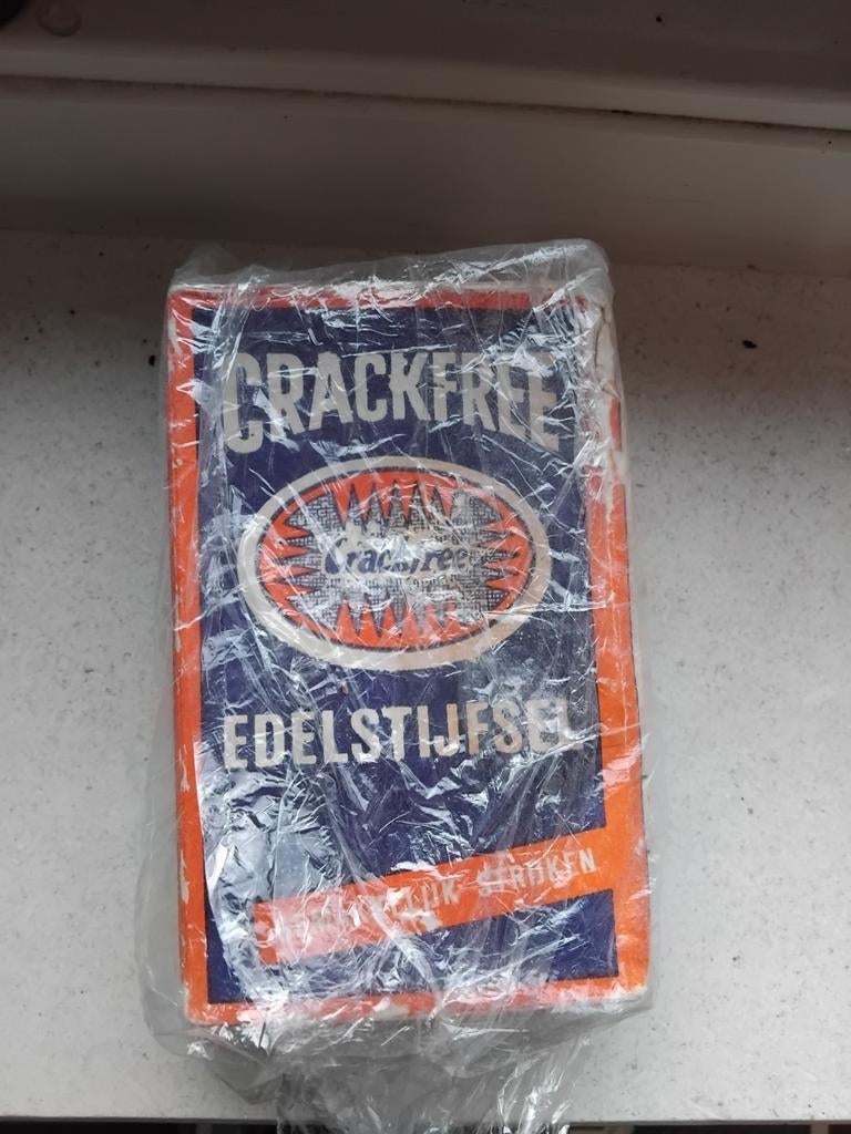 Crackfree Edelstijfsel, Ophalen, Gebruikt