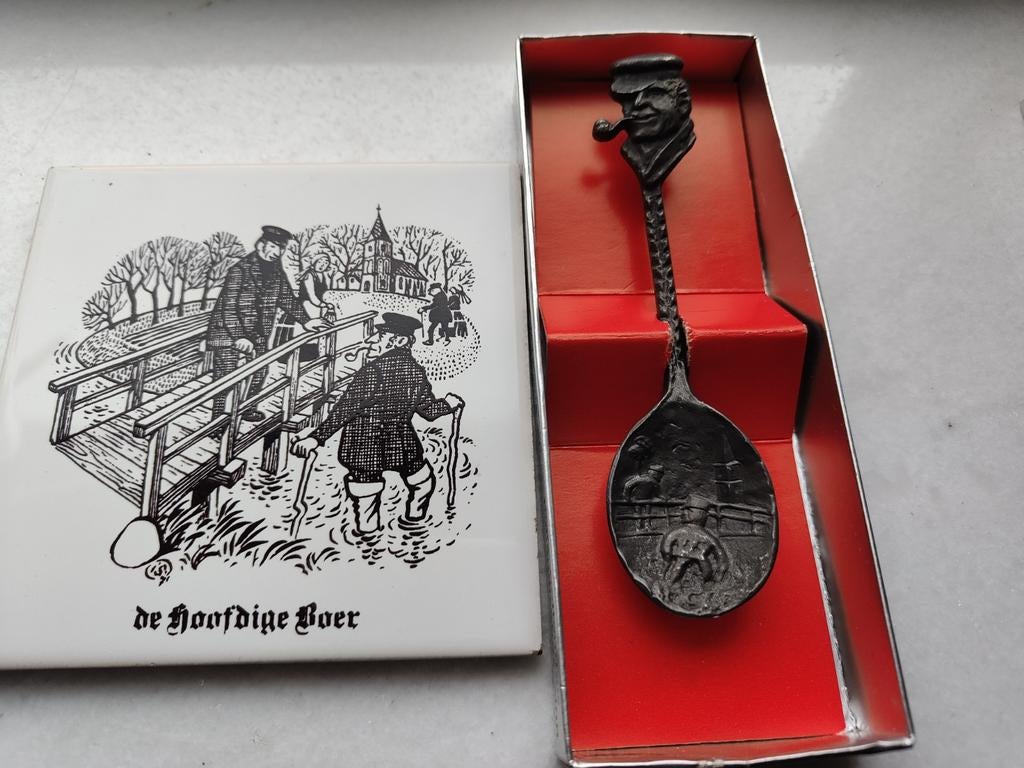 Almen Landhotel  De Hoofdige Boer tegeltje en tinnen lepel, Antiek en Kunst, Ophalen of Verzenden