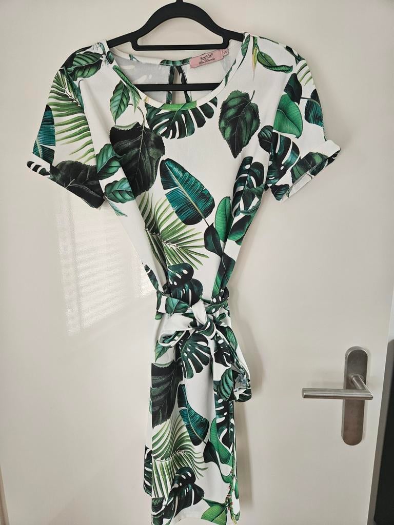 Sophia jurk met bladerprint - klein haaltje, Kleding | Dames, Wit, Sophia, Ophalen of Verzenden, Zo goed als nieuw