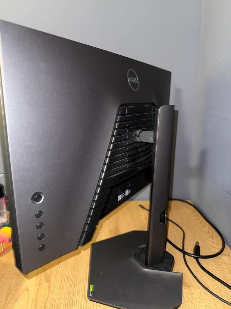Gaming PC met RTX 3060, Dell Monitor, Razer Muis, Ophalen of Verzenden