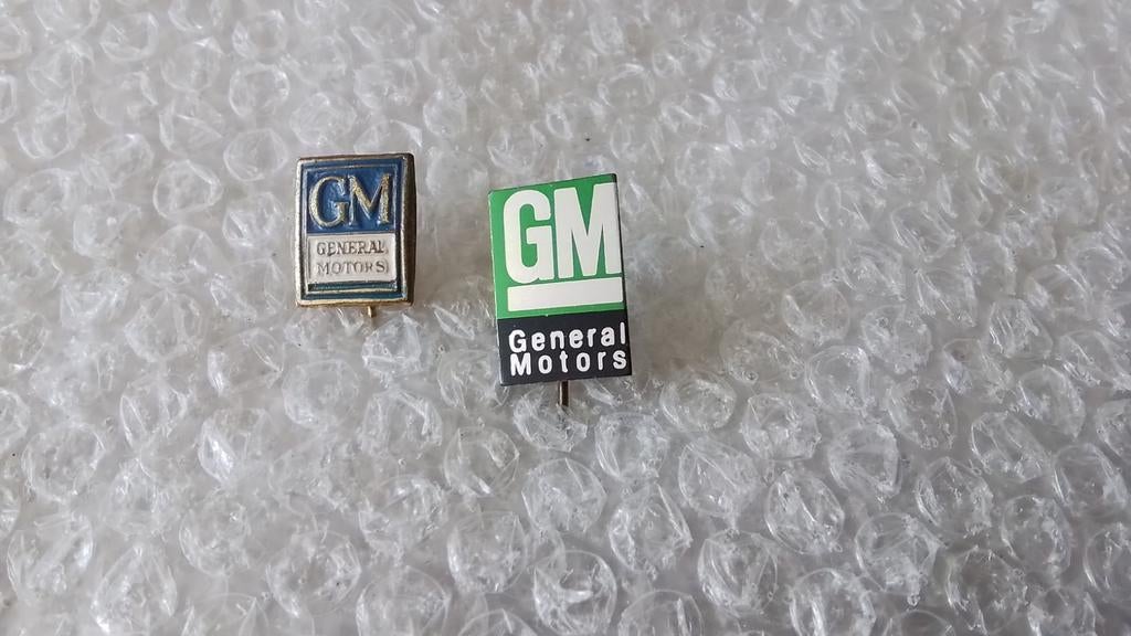 2 verschillende speldjes G.M. general motors, Verzamelen, Ophalen of Verzenden, Zo goed als nieuw, Overige onderwerpen