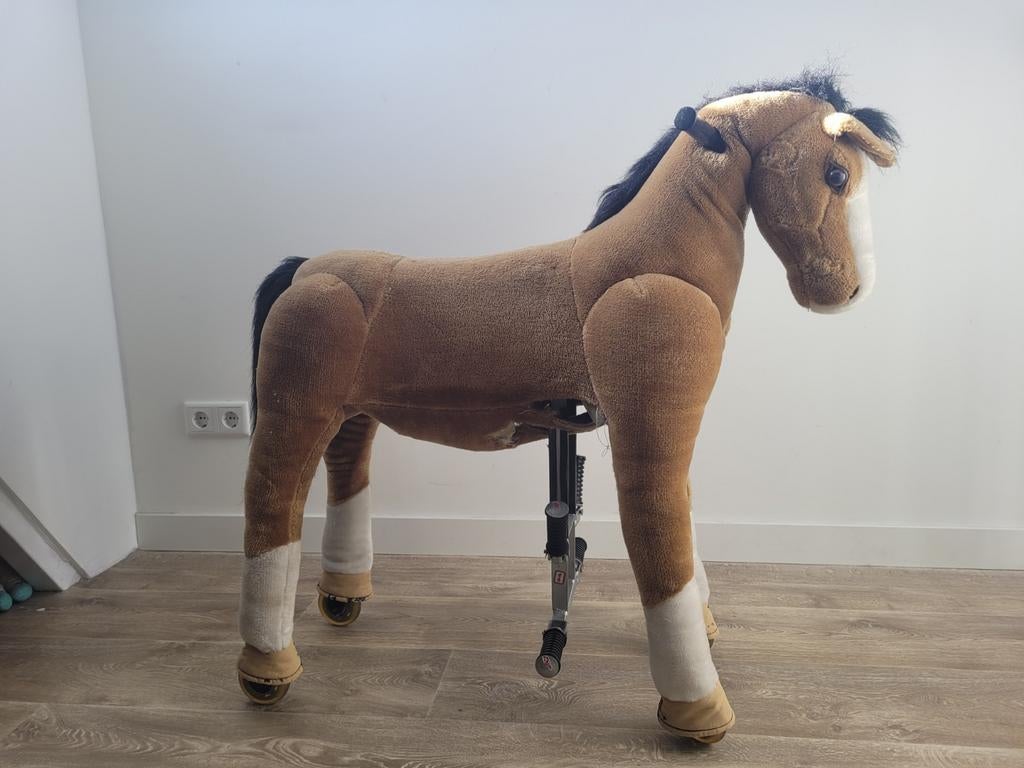Rijdend speelgoed paard, Ophalen, Gebruikt, Paard