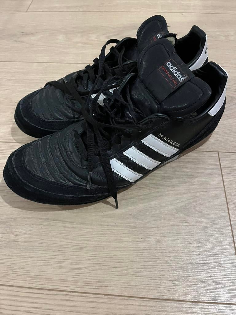 Adidas Mundial Goal Zaalschoenen maat 45 1/3, Gebruikt, Maat XL, Schoenen, Ophalen of Verzenden