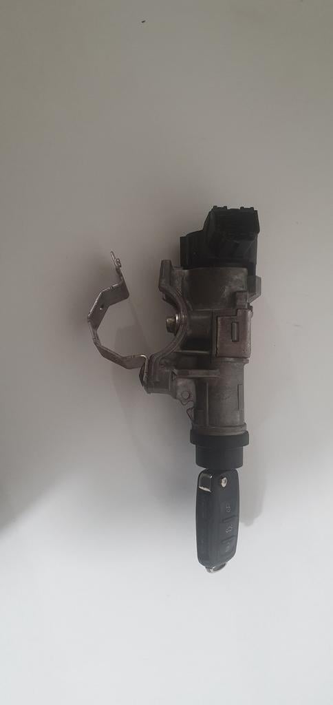 Contactslot met sleutel Polo 1.6 TDI 2012, Ophalen of Verzenden, Gebruikt, Universele onderdelen