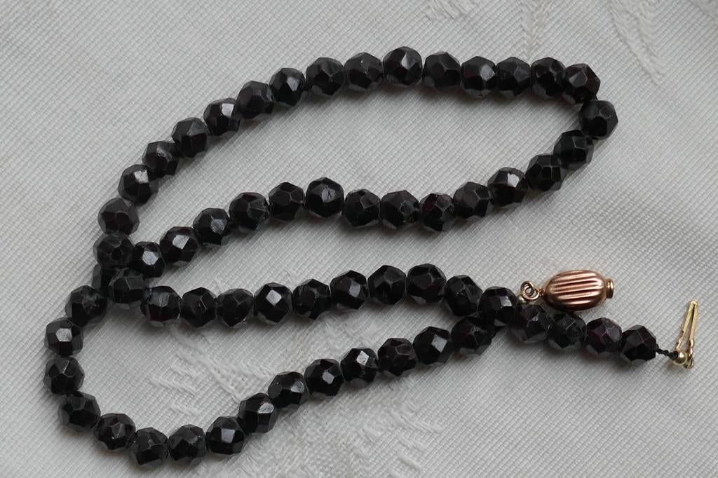 Antieke granaten ketting met gouden slot, Verzenden, Overige materialen, Ketting
