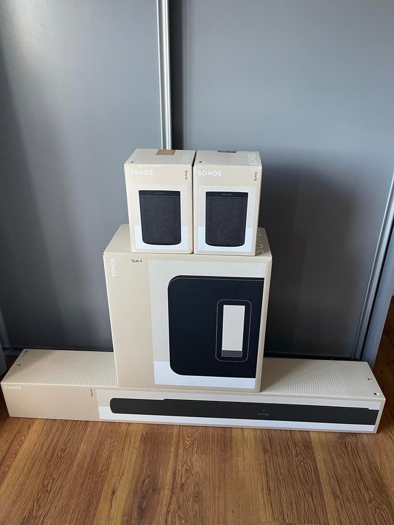 Sonos surroundset (Arc Ultra, Sub 4, 2 One SL), Overige merken, 70 watt of meer, Ophalen of Verzenden, Zo goed als nieuw