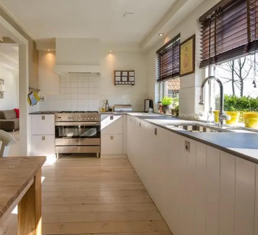 Ester Perfect Clean -, Diensten en Vakmensen, Overige Diensten