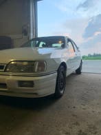 AA-90 kenteken: Ford Scorpio Mk II Cosworth V6 24V limousine en bek. 4 Ford Sierra 2.9 Cosworth uniek! Schuurvondst!