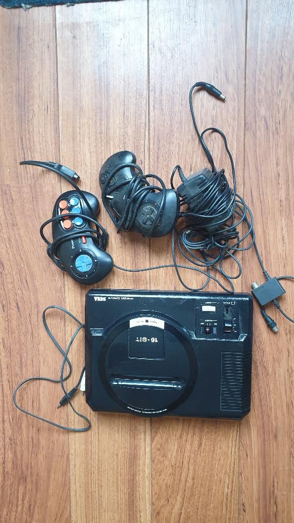 Sega Mega Drive II + 12 games | Sonic, Ecco, Gebruikt, 2 spelers, Vanaf 3 jaar, Mega Drive