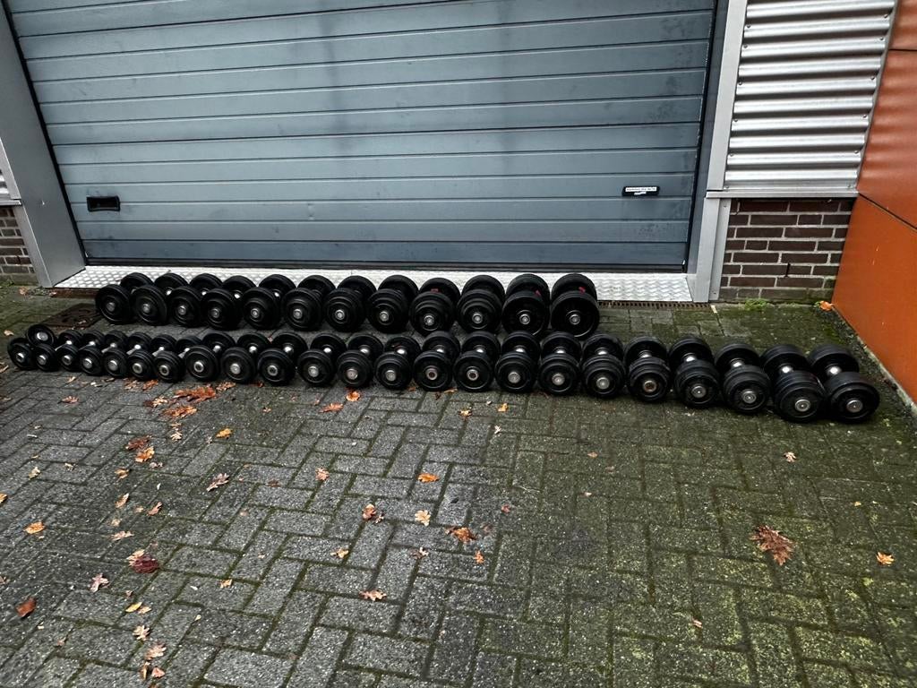 Vaste Rubberen Dumbells 5kg t/m 40kg, Sport en Fitness, Fitnessmaterialen, Gebruikt, Dumbbell, Ophalen