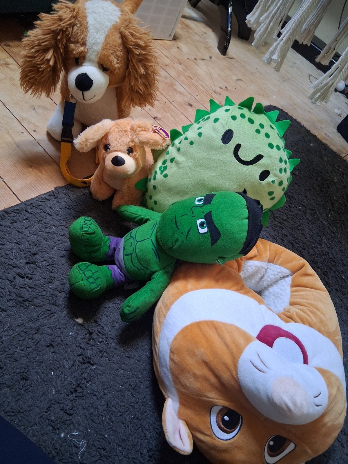 Leuke knuffels en voetenwarmer, Gebruikt, Overige merken, Overige karakters, Overige typen