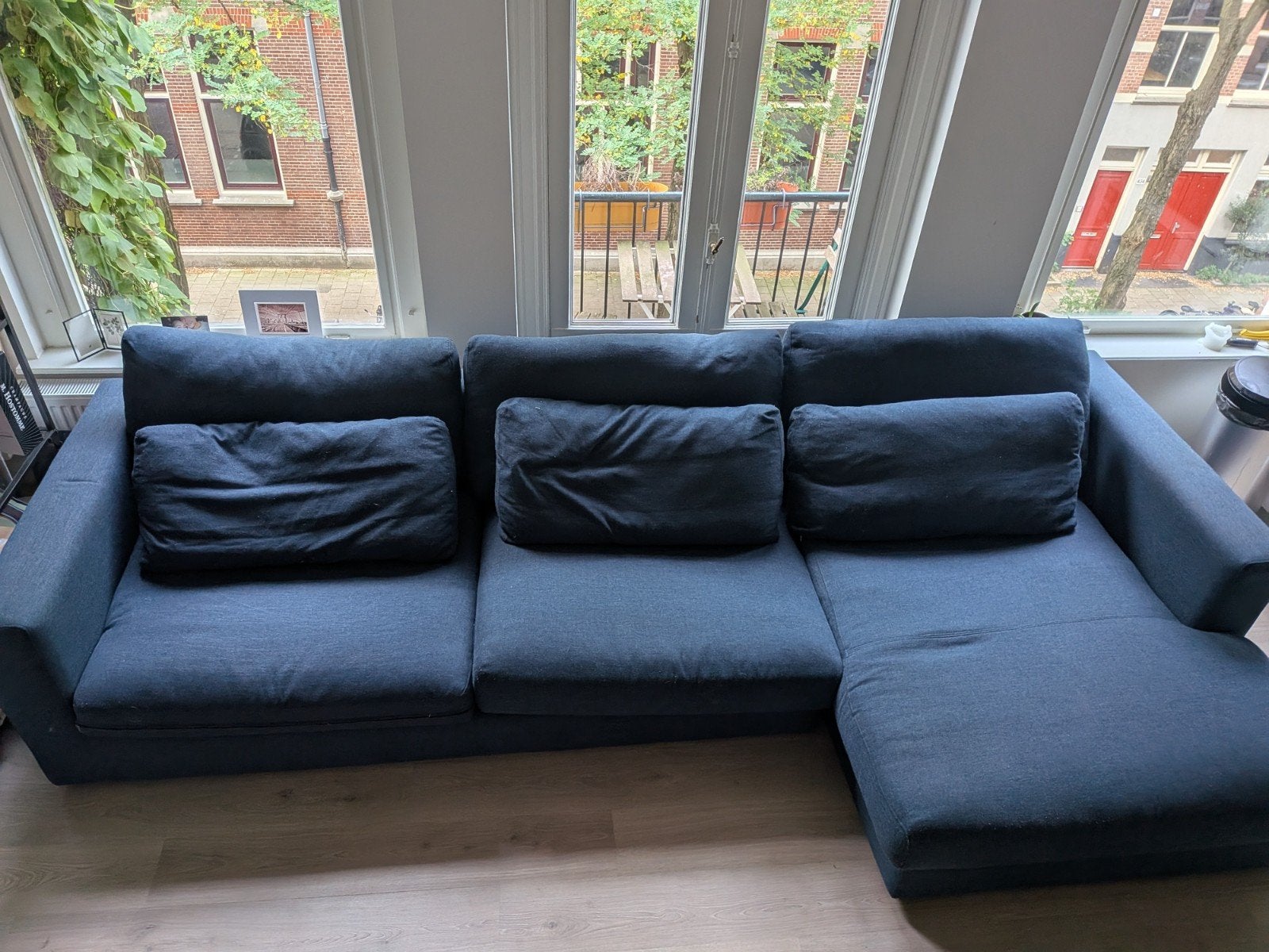 Gratis Donkerblauwe hoekbank - moet zsm weg, Ophalen, Gebruikt, Stof