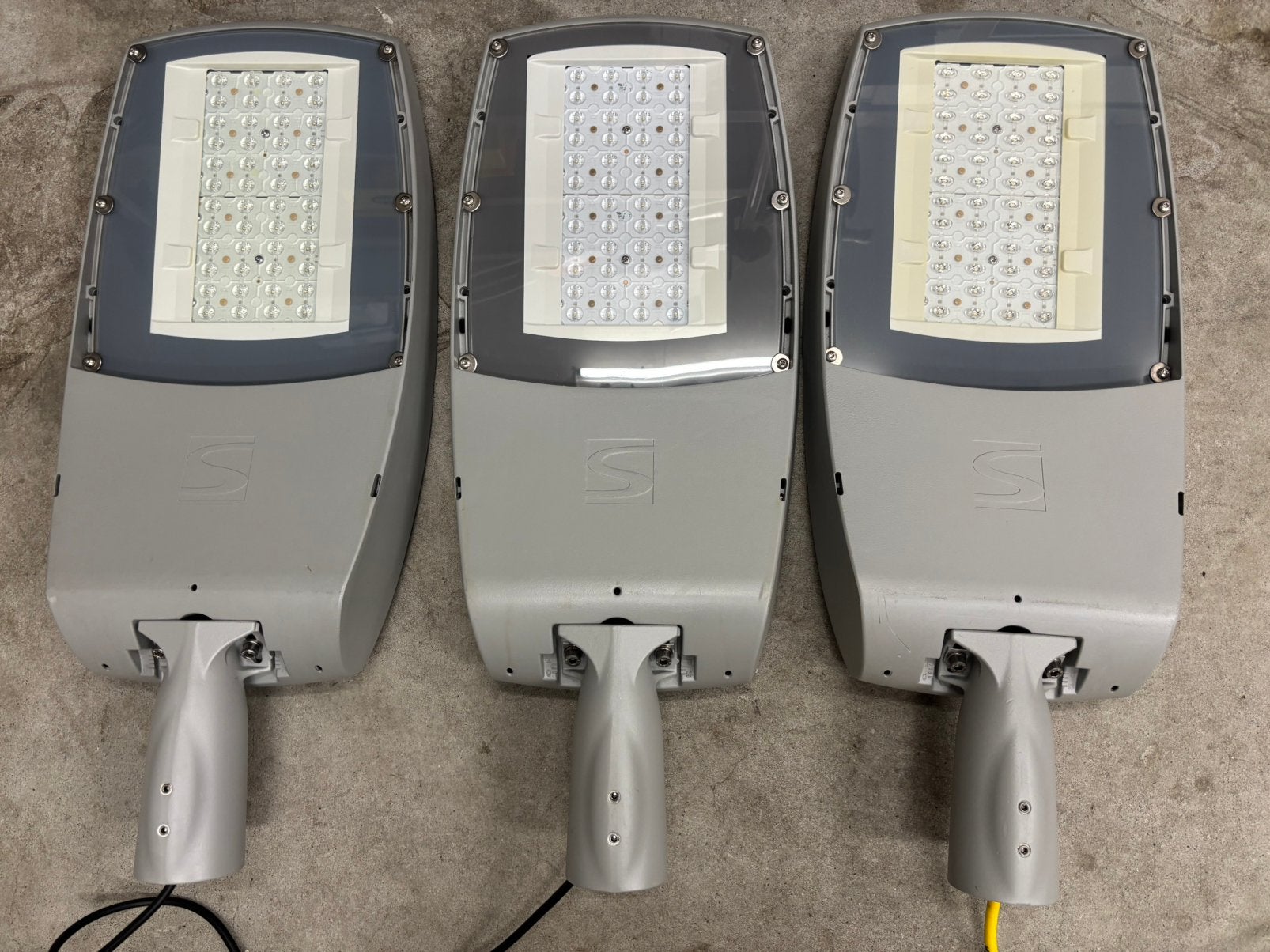 3x Lantaarnpaal lichtmast armatuur 6500lm 4000K, Ophalen, Gebruikt, Netvoeding