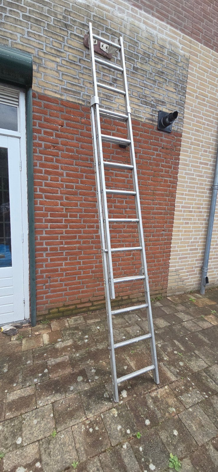 Stevige aluminium ladder, uitschuifbaar, Ophalen
