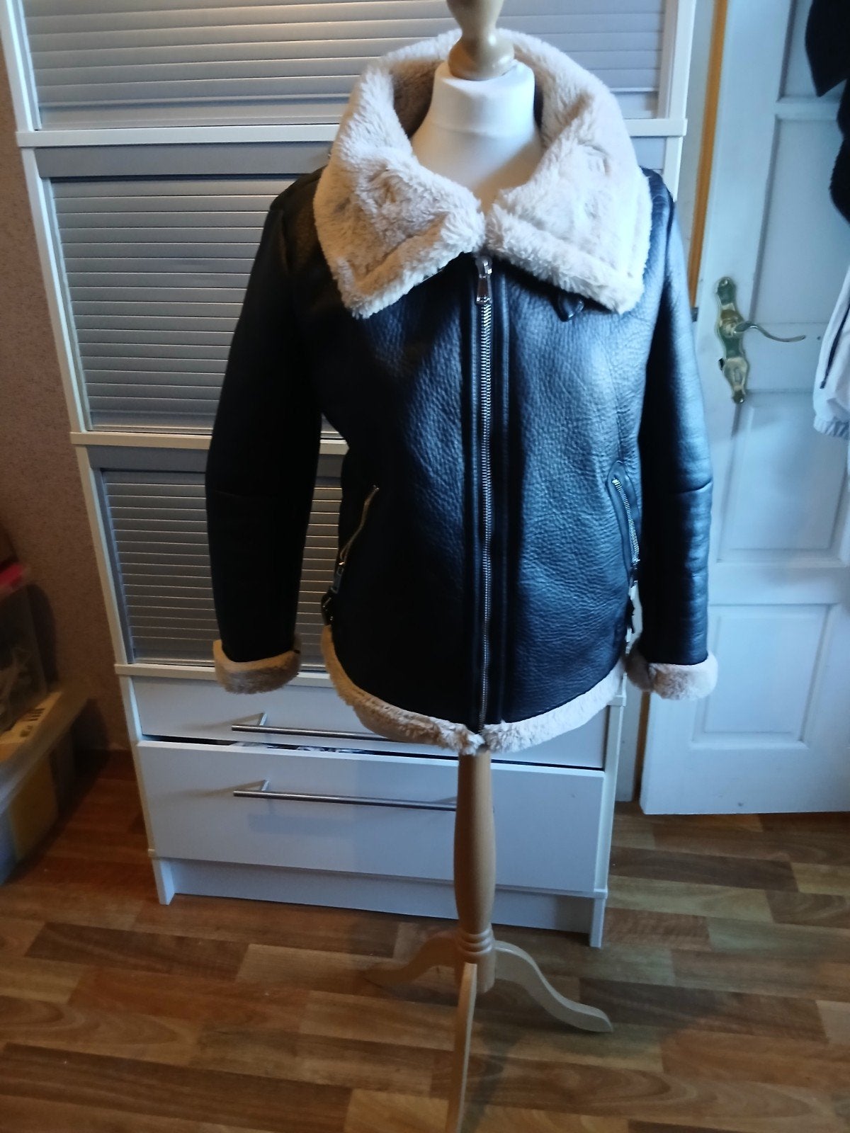 Zwarte pilotenjas met teddy voering, Maat 38/40 (M), Zwart, Ophalen of Verzenden, Onbekend