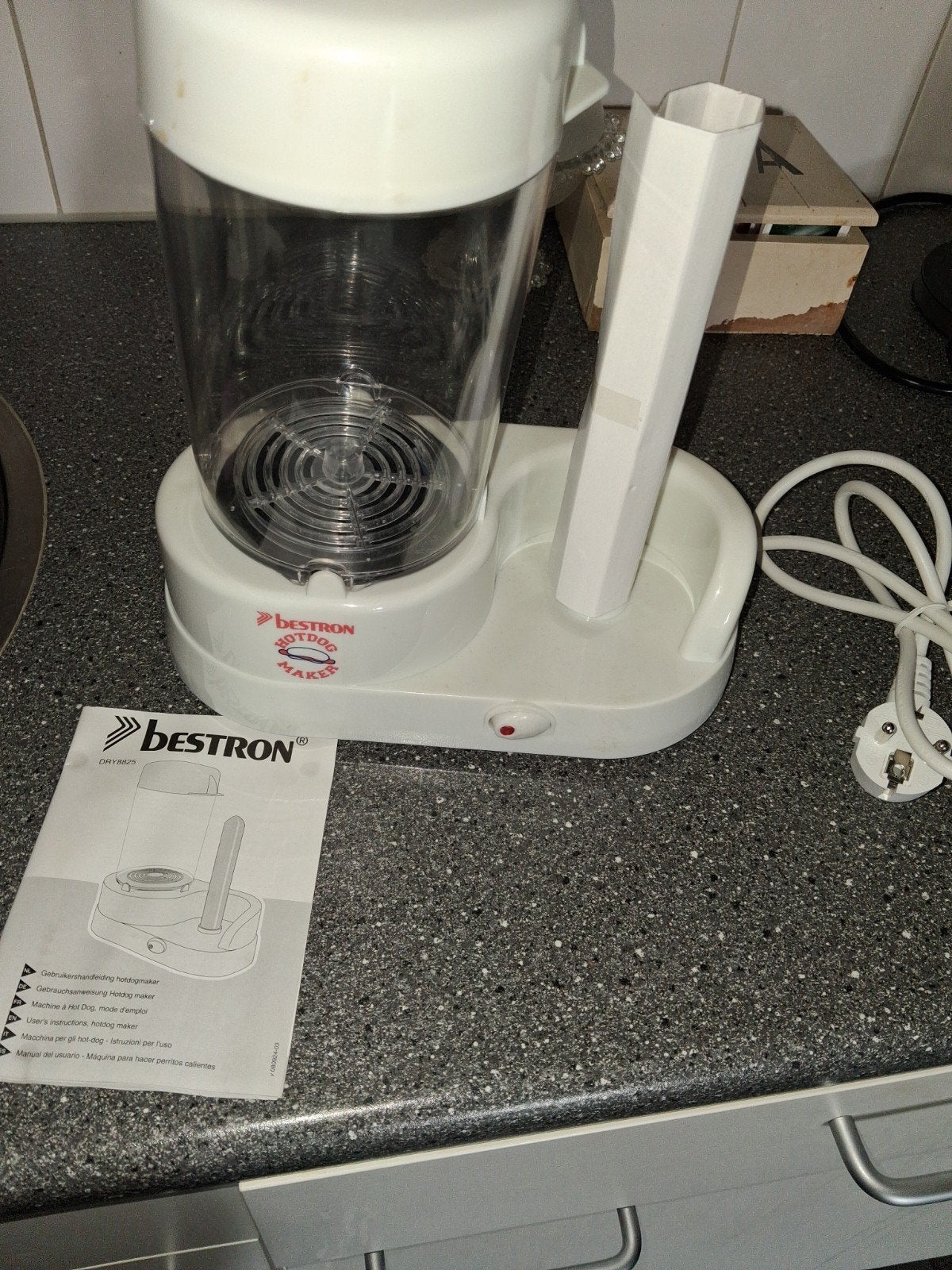Bestron Hotdogmaker DRY8825 - Zo goed als nieuw, Ophalen of Verzenden