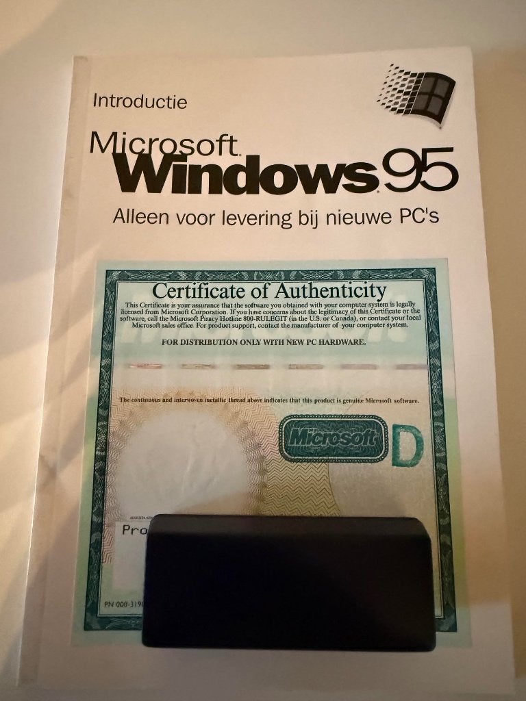 Windows 95 boekje met product code, Ophalen