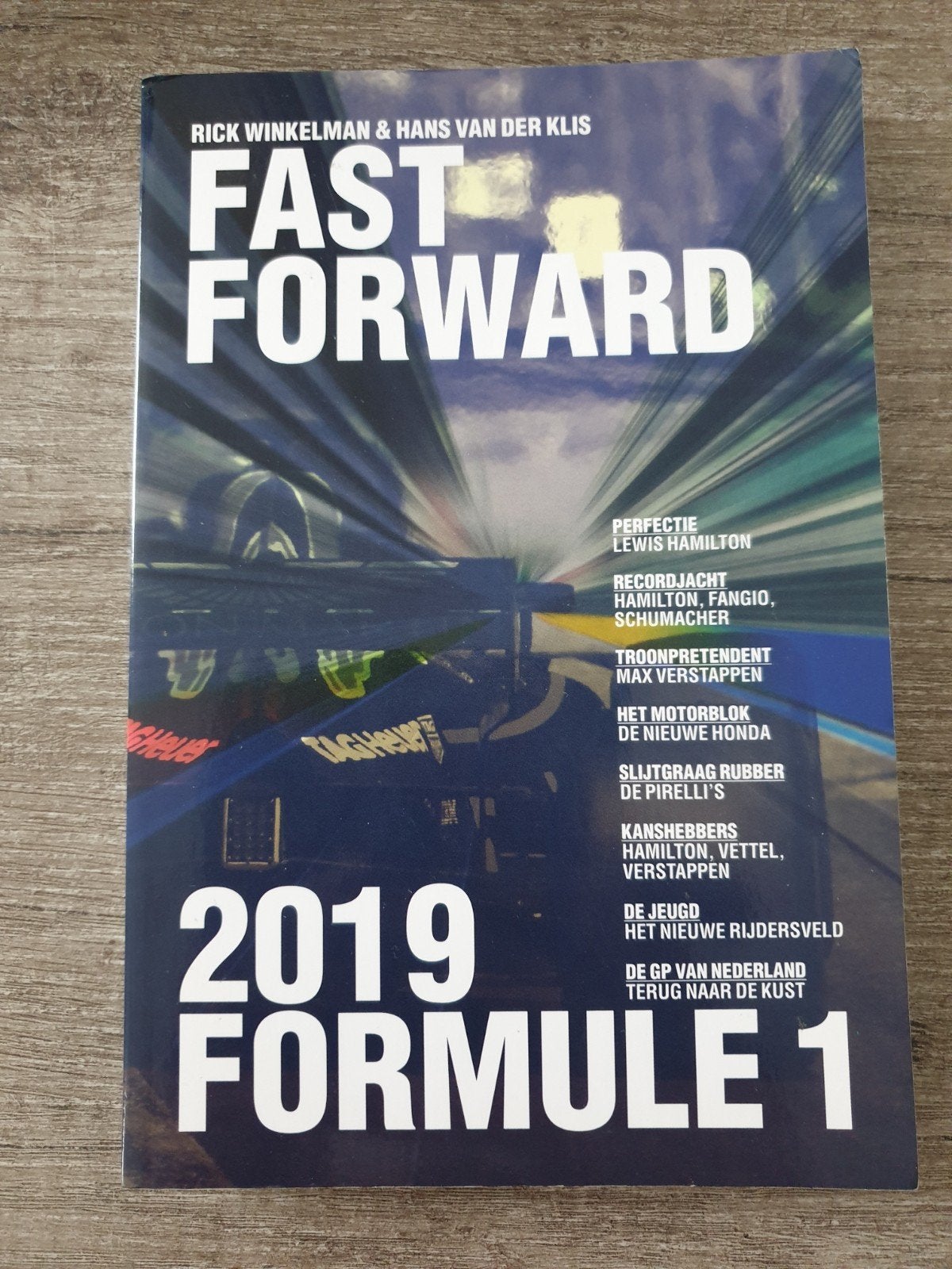 Formule 1 2019 Fast Forward - Rick Winkelman, Ophalen of Verzenden, Gebruikt
