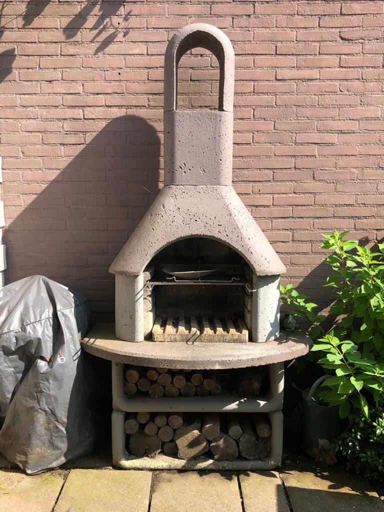 Stenen Barbecue, Tuin en Terras, Houtskoolbarbecues, Ophalen, Gebruikt