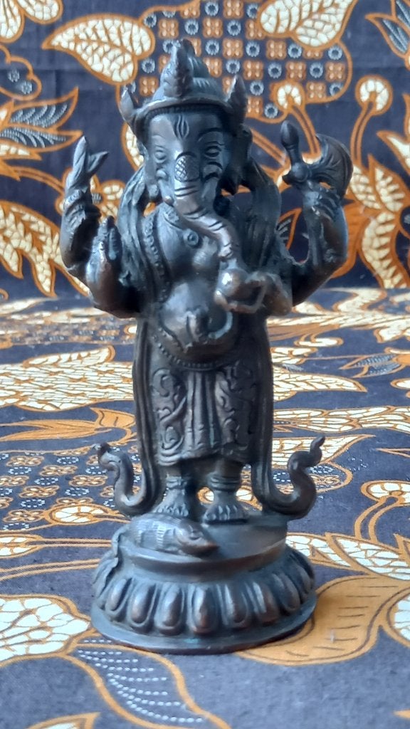 Mooi zwaar antiek brons beeldje van Ganesha uit India 13 cm., Antiek en Kunst, Handgemaakt, 13 cm, India, Ophalen of Verzenden