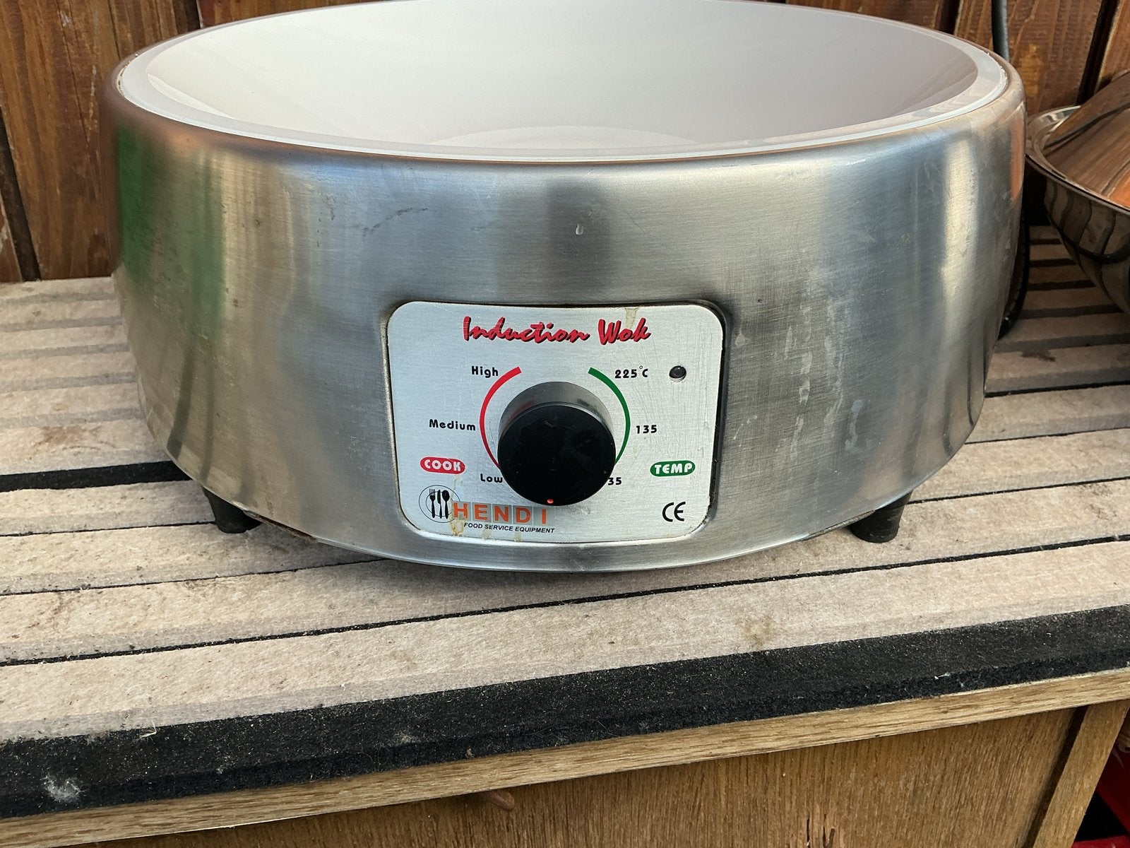 Hendi Professionele Inductie Wok zie foto,s ., Ophalen, Gebruikt, Minder dan 85 cm, 3 kookzones of minder